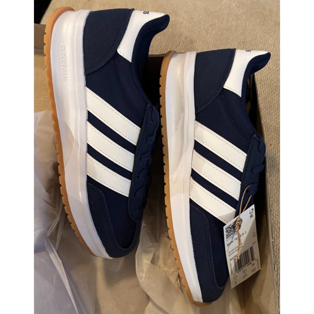 Adidas Run 70s 2.0 J, JI2267, US Size 4 (Kids/Junior), Navy/White/Gum, NWB